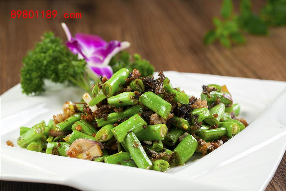 榄菜肉末四季豆